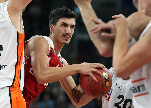 也令球队在 也令球队在