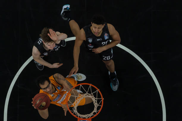 舞者与传统 舞者与传统