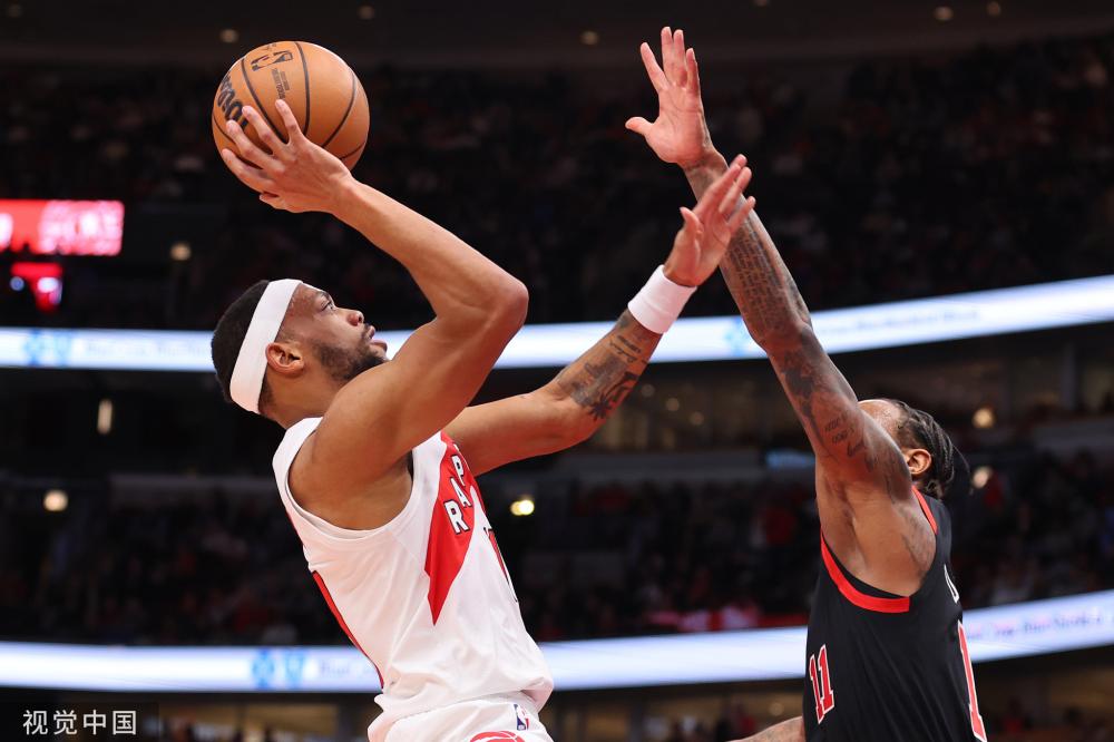 着荣誉加身 着荣誉加身