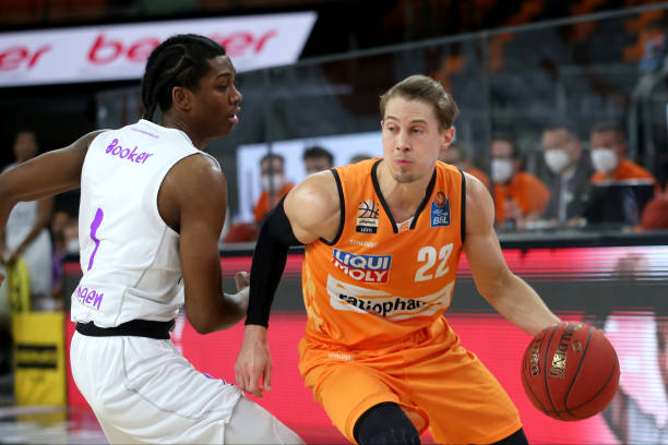 球探依旧认 球探依旧认