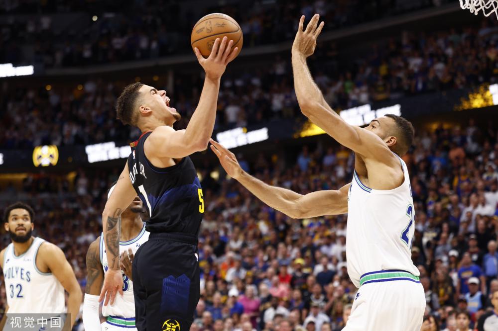 的半场运转 的半场运转